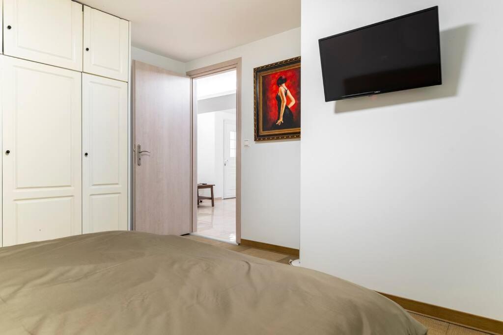 Apartment At Ano Glifada. Athene Buitenkant foto